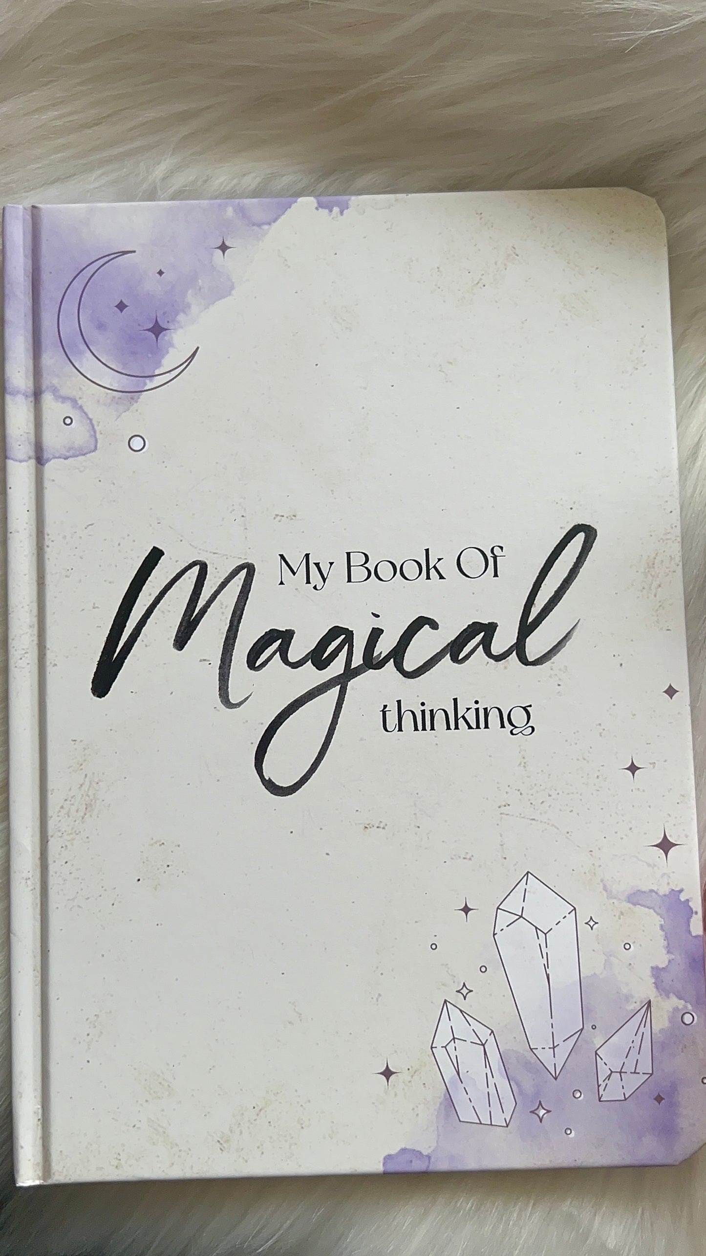 Quaderno «My book of magical thinking»