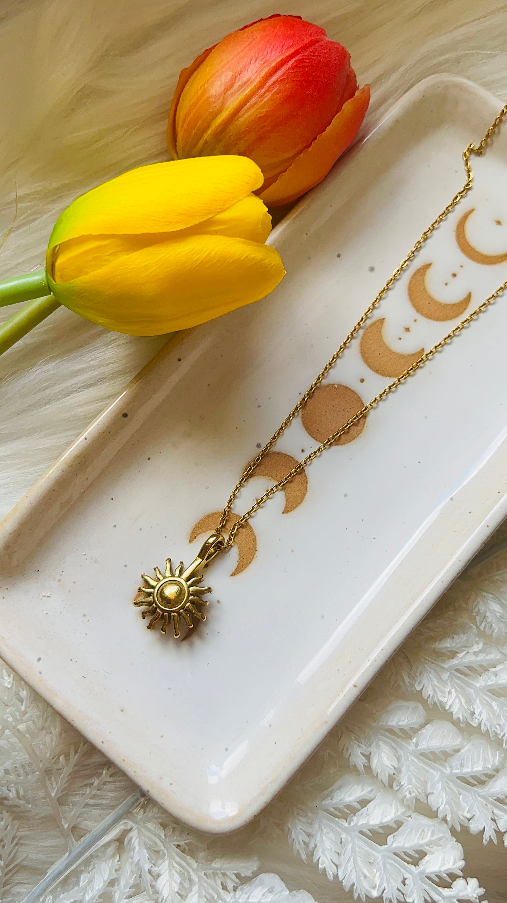 Collana sole