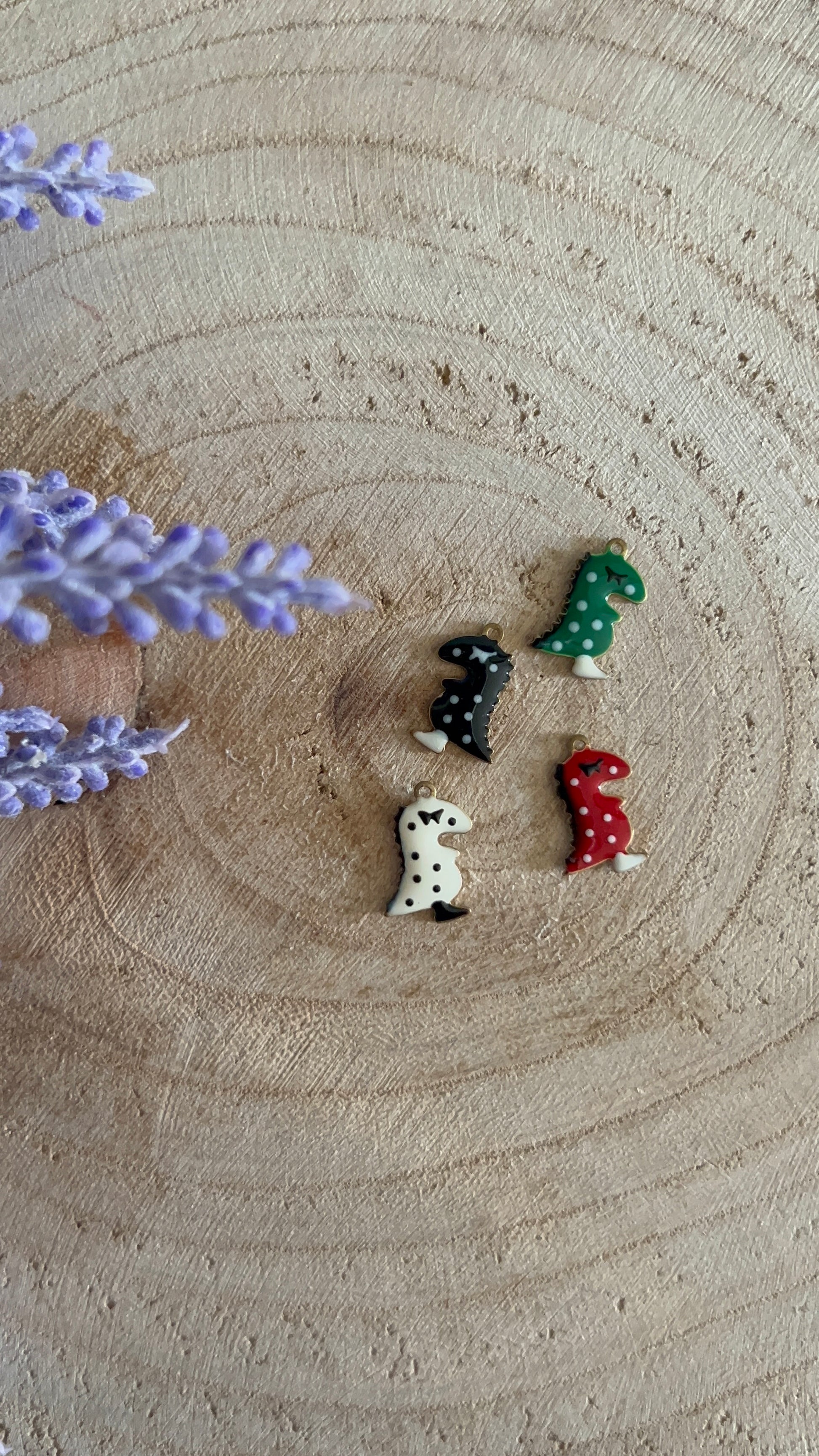 Charm dinosauro
