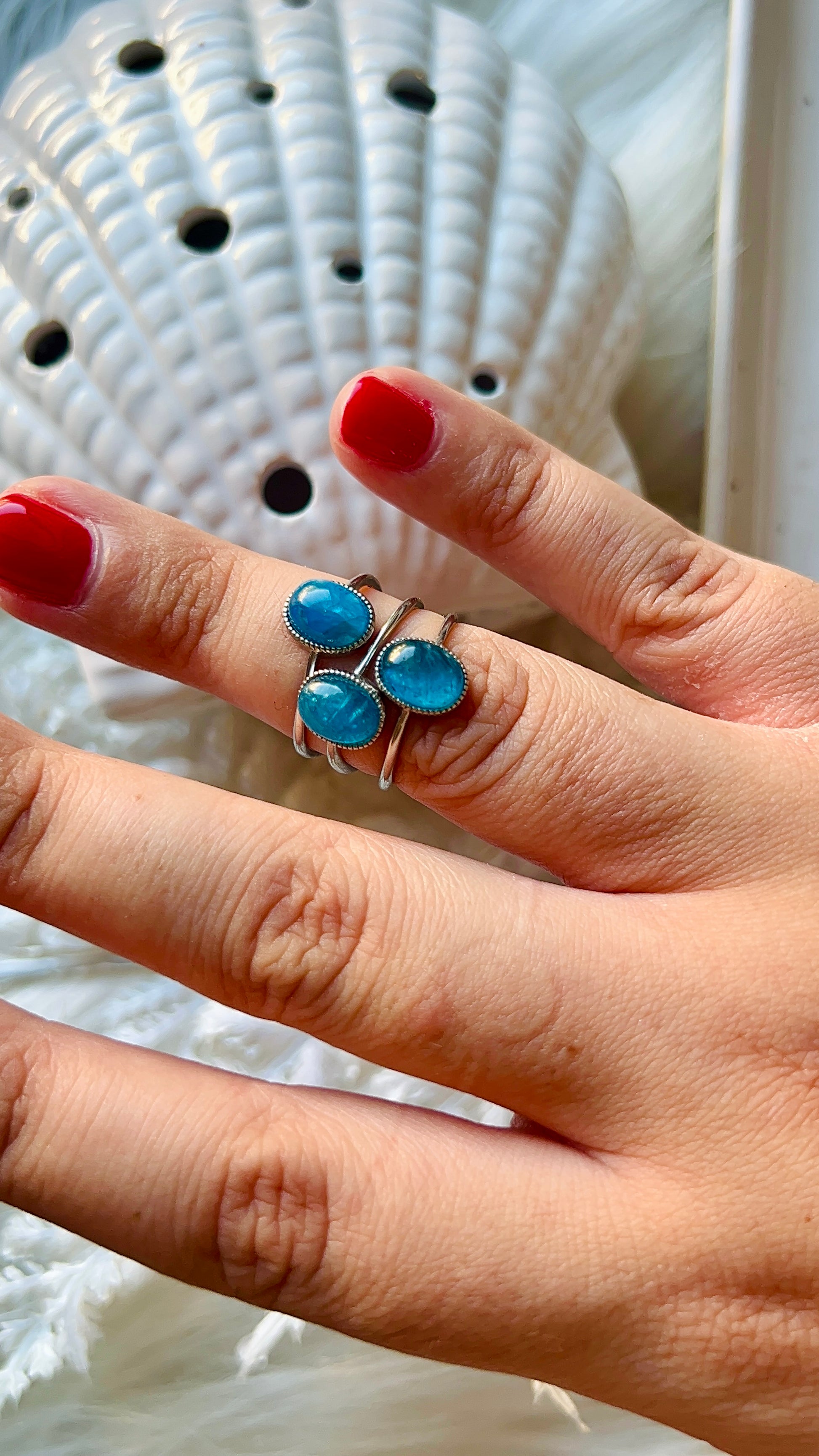 Anello con apatite